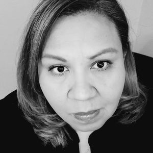 Meet your Posher, Claudia